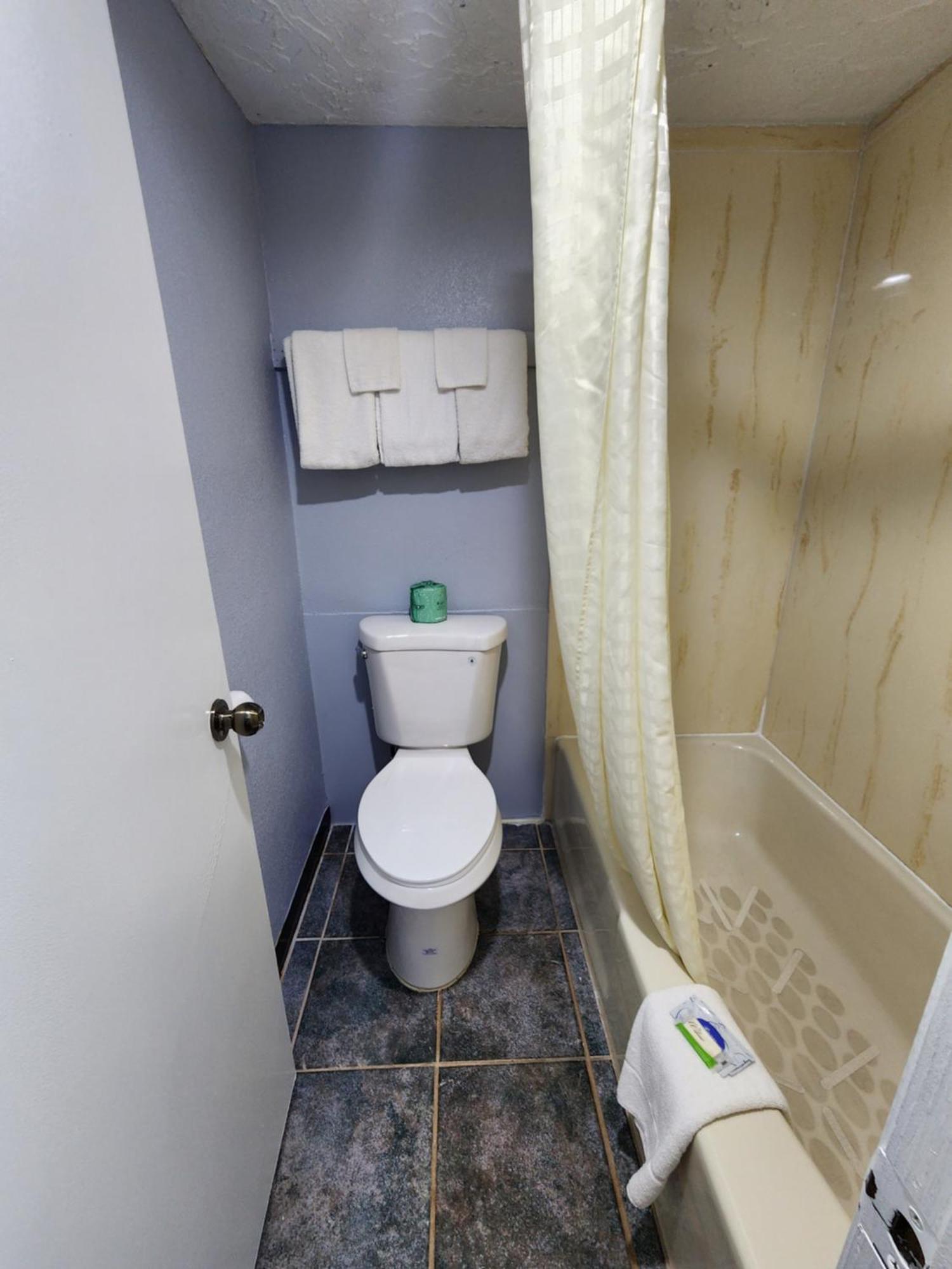 Carthage Inn 외부 사진